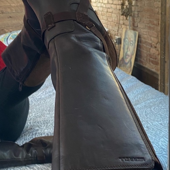 CLOSET CLOSING! ALL BUNDLES NEGOTIABLE! LEATHER CALF KNEE HEELED WEDGE BOOTS 10 - Picture 10 of 12